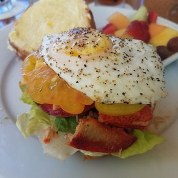 Ama Ama Restaurant - Lobster sandwich,  unreal - New American Near Me - Kapolei, Hawaii