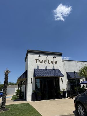 Twelve Kitchen + Cocktails by null