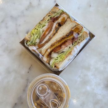 Market On 28th - Sushi Bars Near Me - Sacramento, California