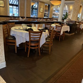 Bravo! Italian Kitchen - Italian Near Me - Fredericksburg, Virginia