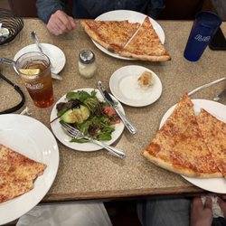 Lunch special pizza is very affordable and portions are huge!