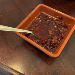 Tanpopo Ramen & Sushi Restaurant - Chili flakes in oil