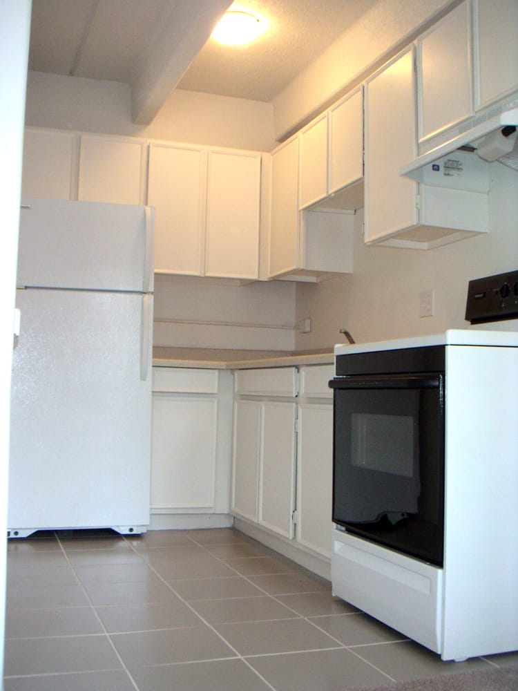 THE YALE LANAI Updated October 2024 4547 E Yale Ave, Denver, Colorado Apartments Yelp