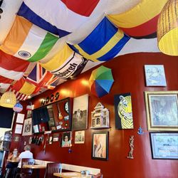 Caffe Mona La Bistro - Wonderful place just across the street from the hospital.  Warm & cozy interior.