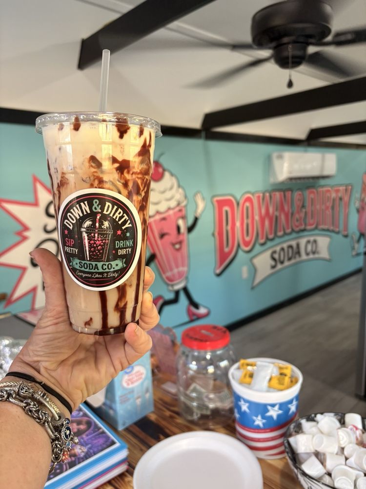 Down and Dirty Soda Company Logo
