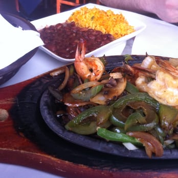 El Patron - Shrimp Fajitas - Mexican Near Me - Flushing, New York El Patron - Shrimp Fajitas - Mexican Near Me - Flushing, New York
