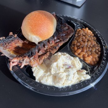 Fat Cow BBQ - Half Rack, 2 Sides and Roll - 2023 - Barbeque Near Me - Lewisville, Texas Fat Cow BBQ - Half Rack, 2 Sides and Roll - 2023 - Barbeque Near Me - Lewisville, Texas