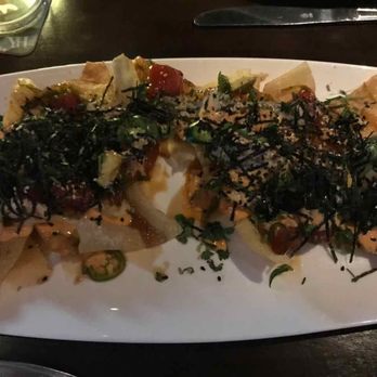 Yard House - POKE Nachos were great - New American Near Me - Irving, Texas
