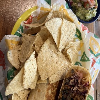 Guac y Margys - Burrito, chips & guac for 7.00 at lunch. What a deal - Cocktail Bars Near Me - Atlanta, Georgia Guac y Margys - Burrito, chips & guac for 7.00 at lunch. What a deal - Cocktail Bars Near Me - Atlanta, Georgia