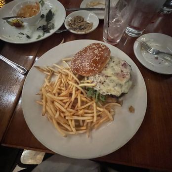 Buona Terra - Hearth Burger - Italian Near Me - Chicago, Illinois
