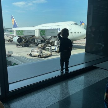 Lufthansa - Airlines Near Me Lufthansa - Airlines Near Me