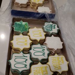 Mama Dean's Kitchen - Birthday cookies!