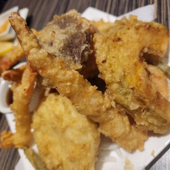 Shakou Barrington - veggie  shrimp tempura - Sushi Bars Near Me - Barrington, Illinois