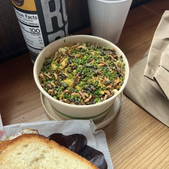 Dad's Luncheonette - Mac and cheese - New American Near Me - Half Moon Bay, California Dad's Luncheonette - Mac and cheese - New American Near Me - Half Moon Bay, California