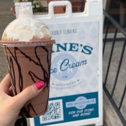 Hudson Valley Chocolates - Chocolate malted milkshake