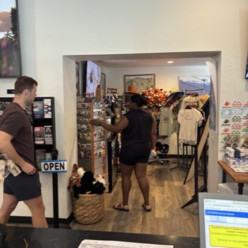 Big Bear Lake Visitors Center - Fun little gift shop - Visitor Centers Near Me - Big Bear Lake, California