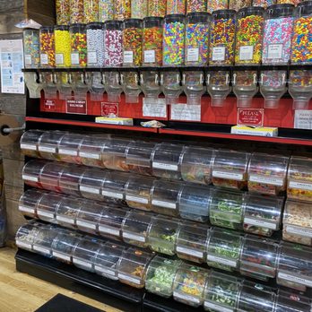Savannah's Candy Kitchen - Desserts Near Me - Nashville, Tennessee Savannah's Candy Kitchen - Desserts Near Me - Nashville, Tennessee