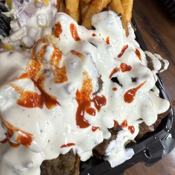 Halal N Out - Generous portion - American Near Me - Westbury, New York