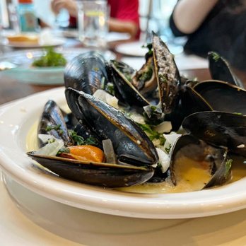 Linh Cafe - Mussels - Vietnamese Near Me - Vancouver, British Columbia Linh Cafe - Mussels - Vietnamese Near Me - Vancouver, British Columbia