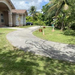 Limitless Landscaping - Lawn service