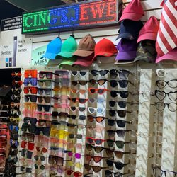 Cats Eye International Inc