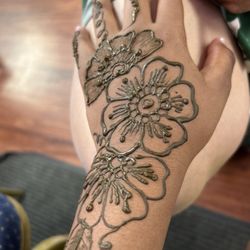 Waxflower Spa - Henna