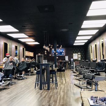 Los Barberos - Awesome place to relax and get a great haircut, beard trim and color. - Barbers Near Me - Pleasant Hill, California Los Barberos - Awesome place to relax and get a great haircut, beard trim and color. - Barbers Near Me - Pleasant Hill, California