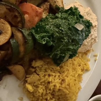 Mozaic - Veggie Plate - Mediterranean Near Me - Santa Cruz, California