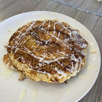 Broken Yolk Cafe - Cinna-Cakes - American Near Me - Glendora, California Broken Yolk Cafe - Cinna-Cakes - American Near Me - Glendora, California