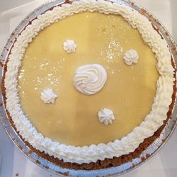 Black Kettle Pies - Key lime has graham cracker crust