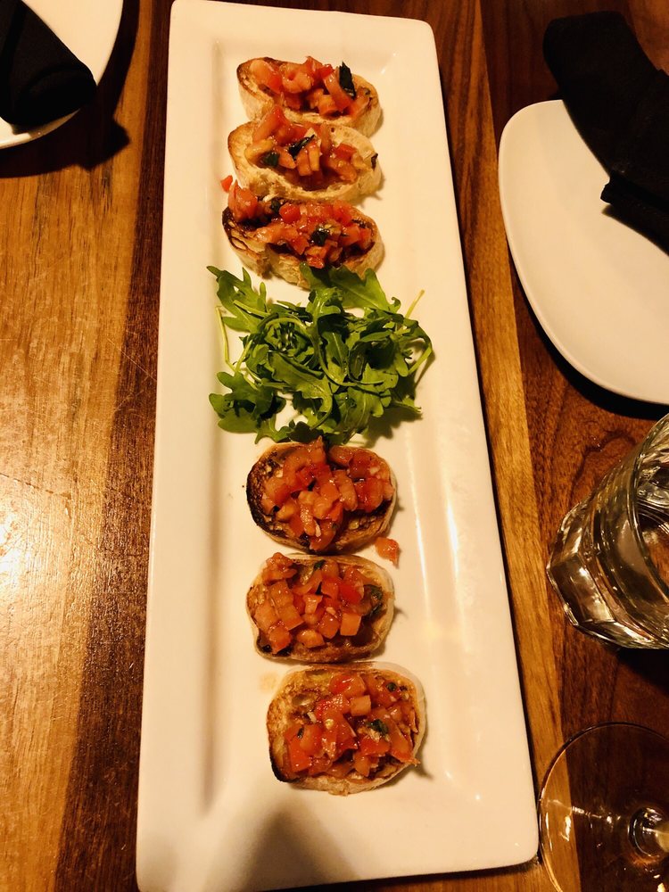 PIZZA E VINO 217 Photos & 254 Reviews Pizza 849 Penniman Ave, Plymouth, MI Restaurant