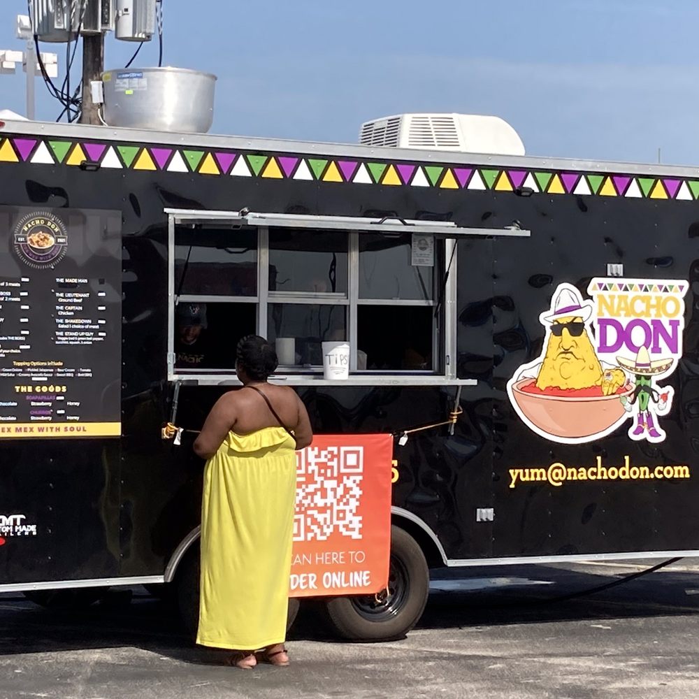 Nacho Don - The Nacho Don Food Truck with a customer at the Houston Grub Hub - Food Trucks Near Me - Pearland, Texas Nacho Don - The Nacho Don Food Truck with a customer at the Houston Grub Hub - Food Trucks Near Me - Pearland, Texas