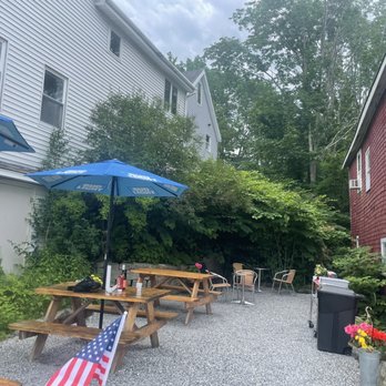 The Lobster Haul - Outdoor seating - Seafood Near Me - Damariscotta, Maine The Lobster Haul - Outdoor seating - Seafood Near Me - Damariscotta, Maine