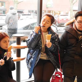Salt & Straw - Ice Cream & Frozen Yogurt Near Me - Seattle, Washington