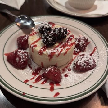 Alessandro's Italian - Italian Near Me - Manhasset, New York