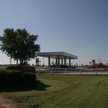 Yorkshire Inn & Suites - View of the gas station and Sapp Bros. next door. - Hotels Near Me - York, Nebraska Yorkshire Inn & Suites - View of the gas station and Sapp Bros. next door. - Hotels Near Me - York, Nebraska