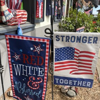 Alamo Flags - Souvenir Shops Near Me - San Diego, California