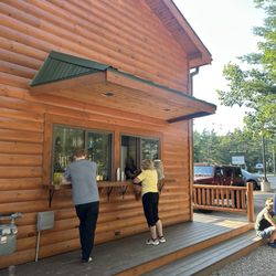 Pine Knot Tavern