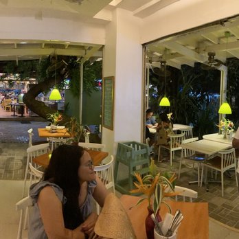 Lemon Cafe - Cafes Near Me - Boracay Island, AKL