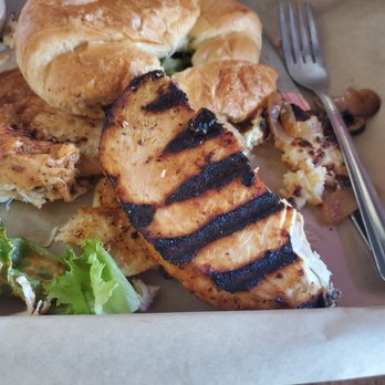 Timber Creek Pizza Pub & Grill - Burned chicken - Pizza Near Me - Omaha, Nebraska Timber Creek Pizza Pub & Grill - Burned chicken - Pizza Near Me - Omaha, Nebraska