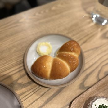 Ernest - parker house rolls - New American Near Me - San Francisco, California
