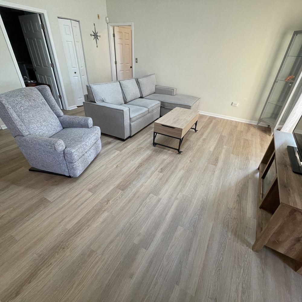 Royal Home Flooring - Flooring Near Me - Bridgeview, Illinois