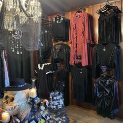 Gothippie Fashion Boutique