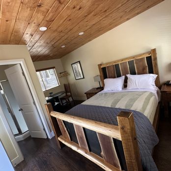 Tahquitz Pines Retreat - Our Cabin #11 - Campgrounds Near Me - Idyllwild, California Tahquitz Pines Retreat - Our Cabin #11 - Campgrounds Near Me - Idyllwild, California