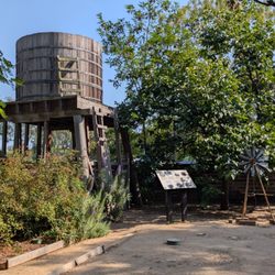 Rancho Los Cerritos - Water tank and windmill