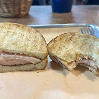 Bono's Pit Bar-B-Q - Turkey sandwich - Barbeque Near Me - Jacksonville, Florida Bono's Pit Bar-B-Q - Turkey sandwich - Barbeque Near Me - Jacksonville, Florida