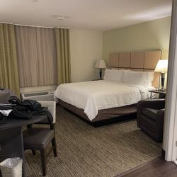 Candlewood Suites Sierra Vista - Bedroom area