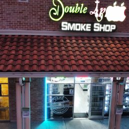 Exterior outside entrance of Double Apple Smoke Shop - Double apple smoke shop North Lamar Blvd - Austin, Texas Exterior outside entrance of Double Apple Smoke Shop - Double apple smoke shop North Lamar Blvd - Austin, Texas