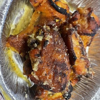 Urban Street Pizza - Garlic Parm Wings - Pizza Near Me - Brookfield, Connecticut Urban Street Pizza - Garlic Parm Wings - Pizza Near Me - Brookfield, Connecticut