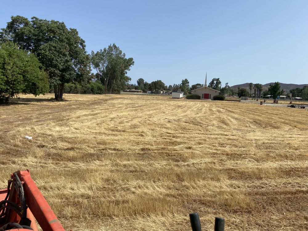 Slide of Bobs Weed Abatement Hemet